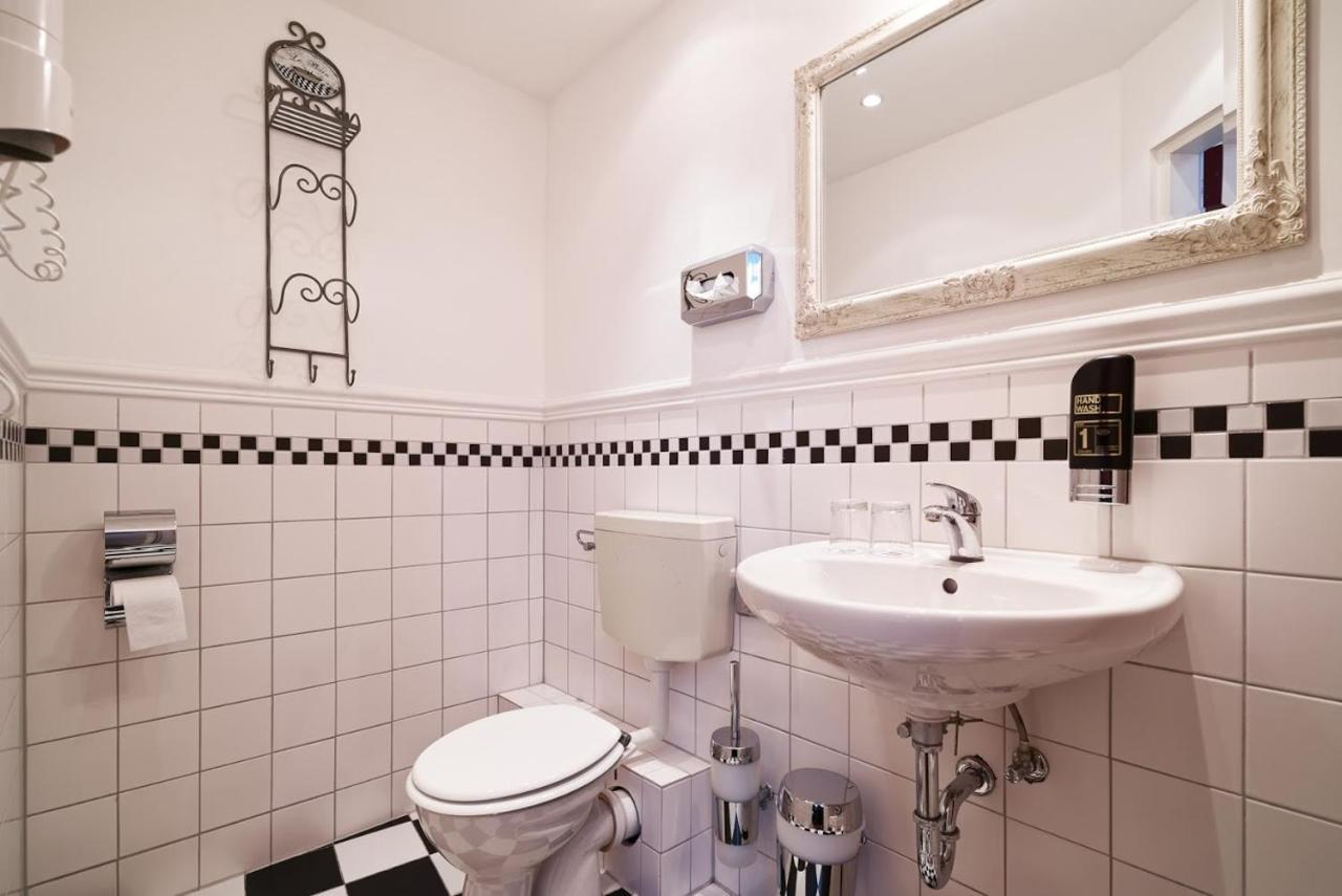 Hotel Am Adenauerplatz Berlin Kültér fotó